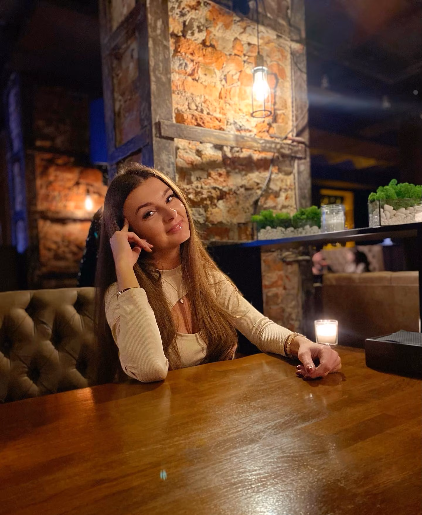Valeria 41 Dnipro;Canggu (Indonesia) Ukraine I'm a web dating bride searching for my sweetheart
