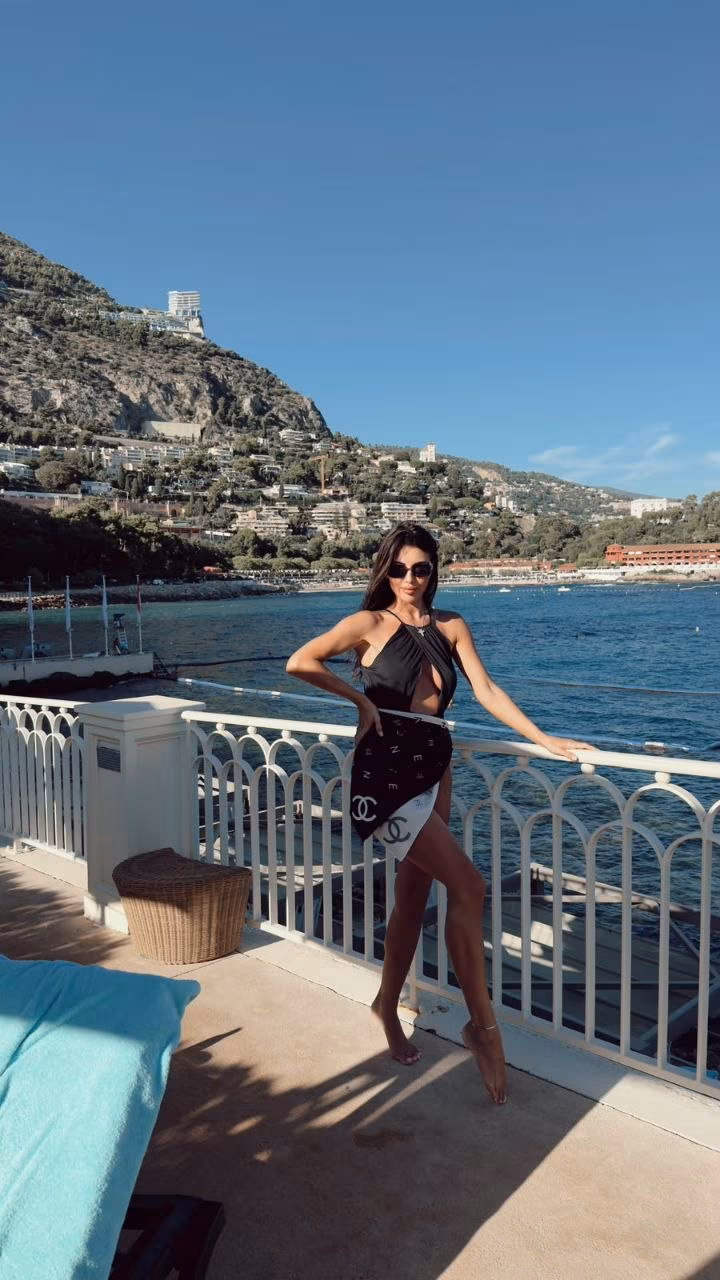 Violeta 28 Berlin Germany I'm a web match bride who wants my partner for life