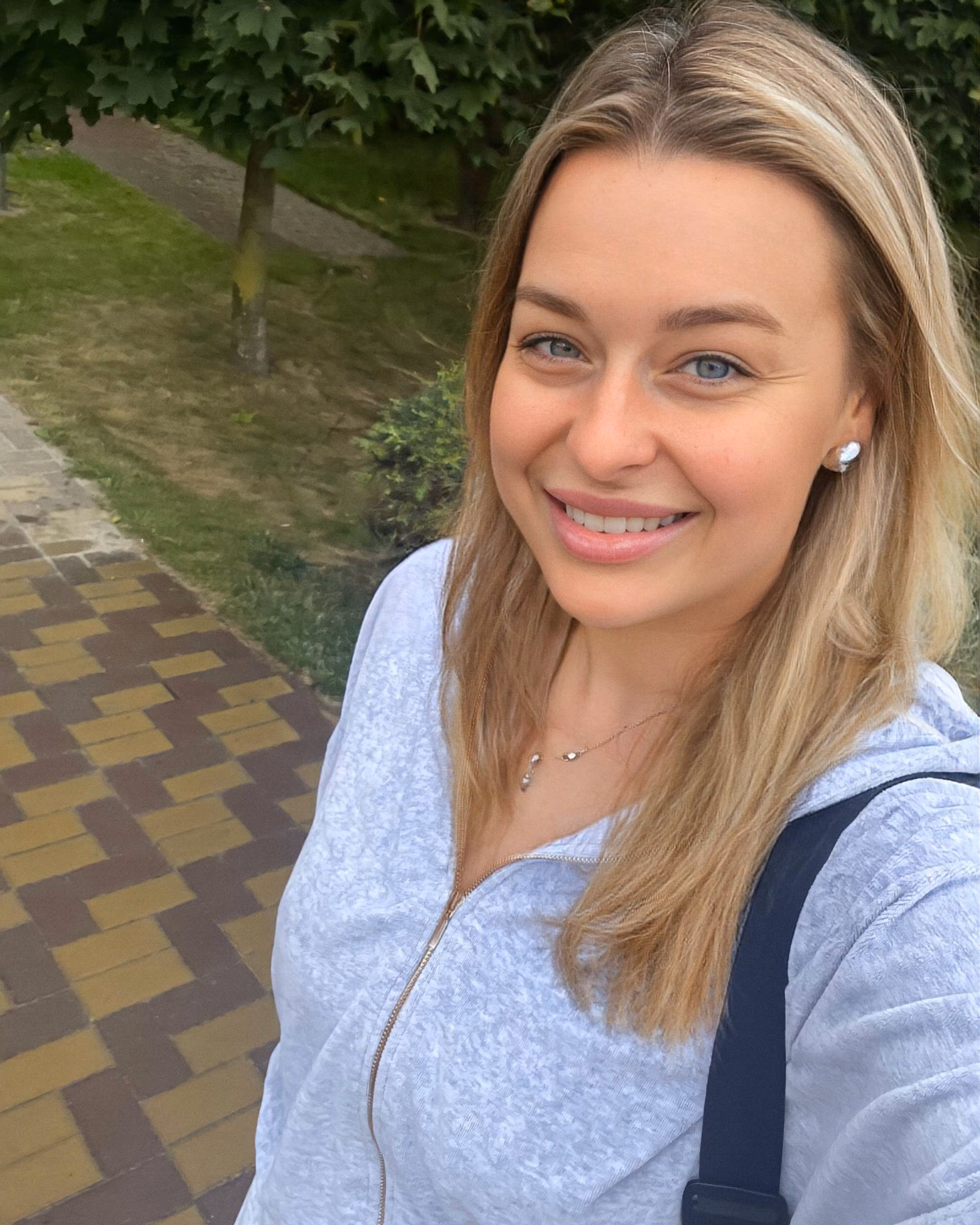 Liudmyla 40 Kyiv Ukraine I'm a web match bride who wants my partner for life