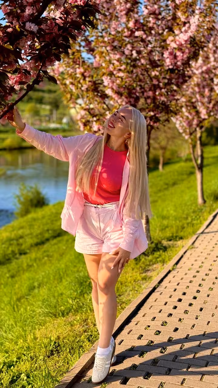 Vika russian bride order